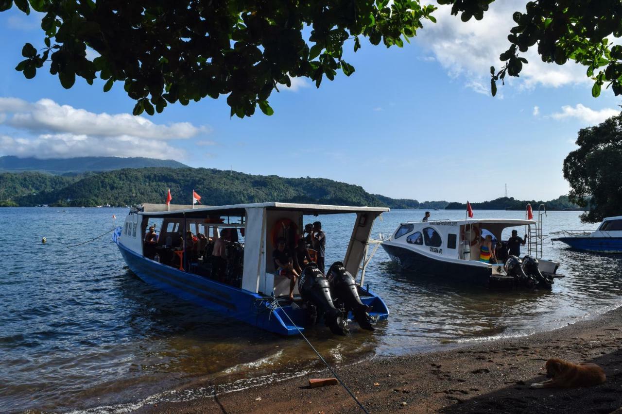 Two Fish Resort Lembeh Bitung Exterior foto